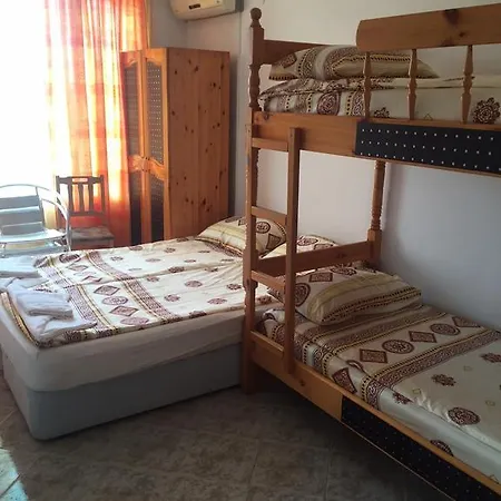 Гостевой дом Complex Laguna-kantardzhiev