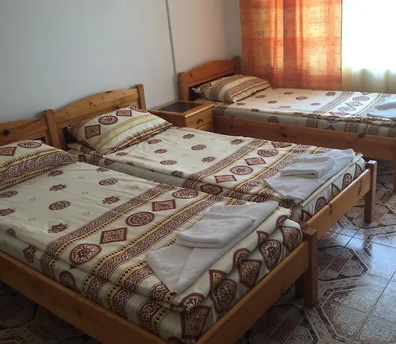 Gasthof Complex Laguna-kantardzhiev 3*